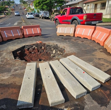 Pavidal - Blocos e Pavers, Artefatos em Concreto, Meio fio e Mini Guias, Tubos, Caladas. - 